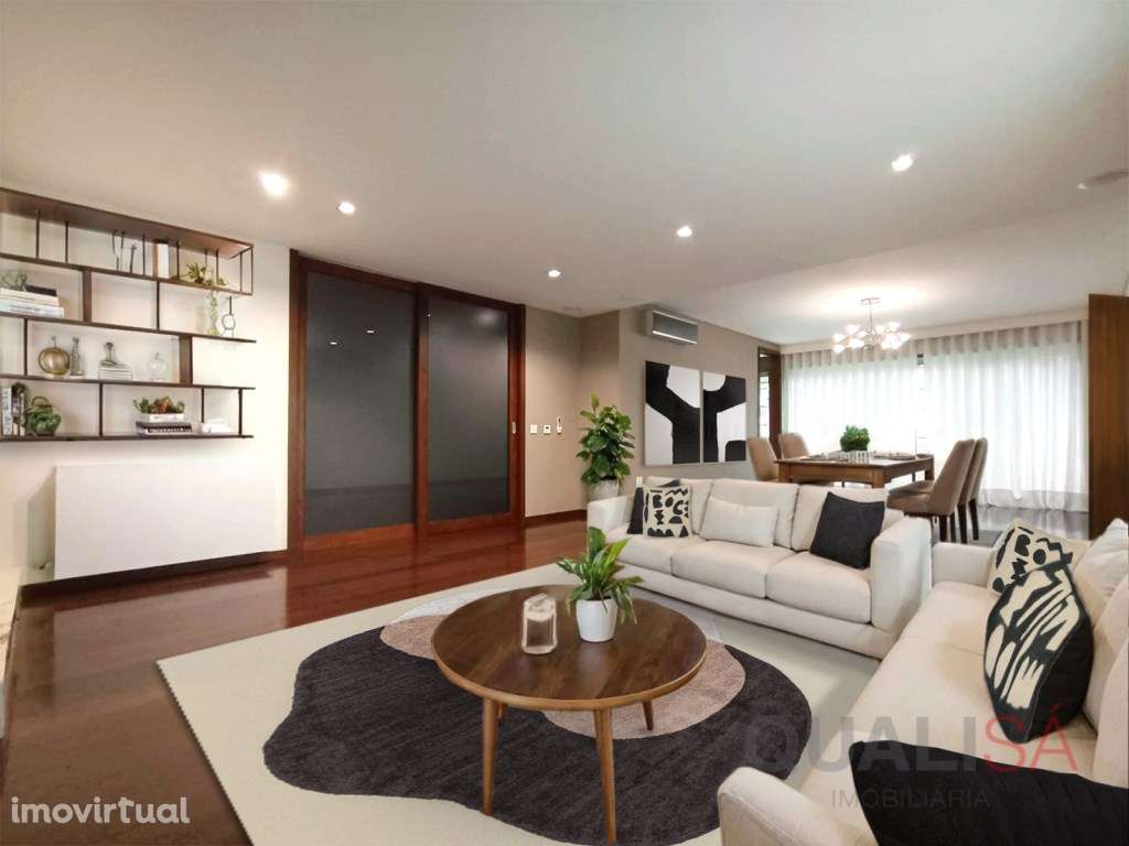 Apartamento T4 com varandas e garagem para duas viaturas localizado... - Grande imagem: 4/60