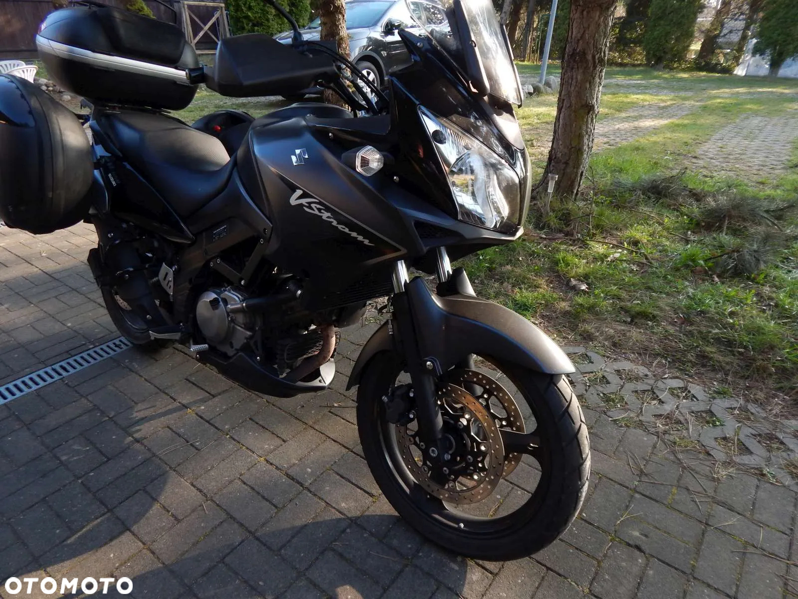 Suzuki V-STROM - 7