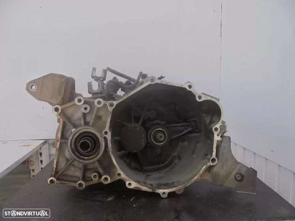 CAIXA VELOCIDADES MITSUBISHI OUTLANDER I 2003 -W5M421Z4B2 - 2