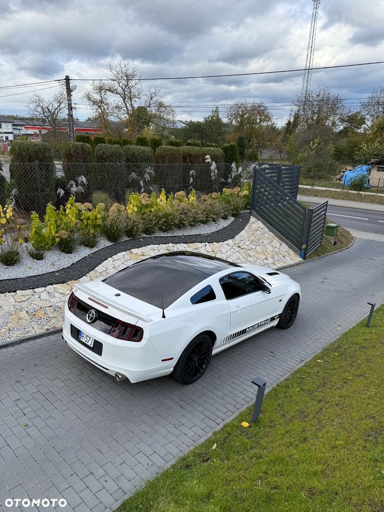 Ford Mustang 3.7 V6 Premium - 11