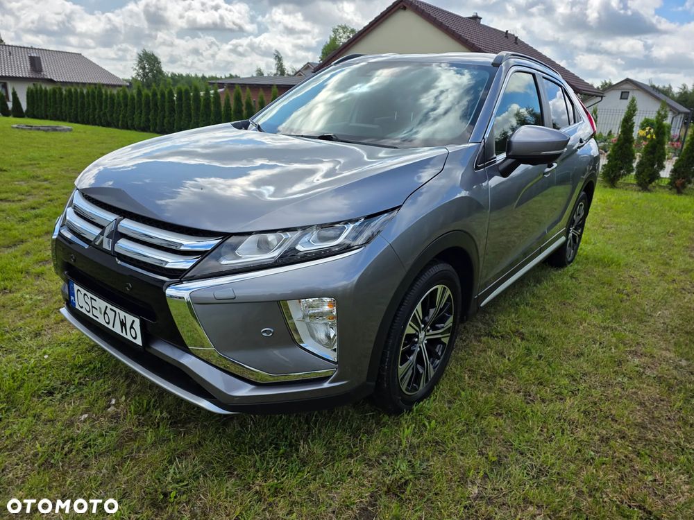 Mitsubishi Eclipse Cross 1.5 T Invite Plus - 1