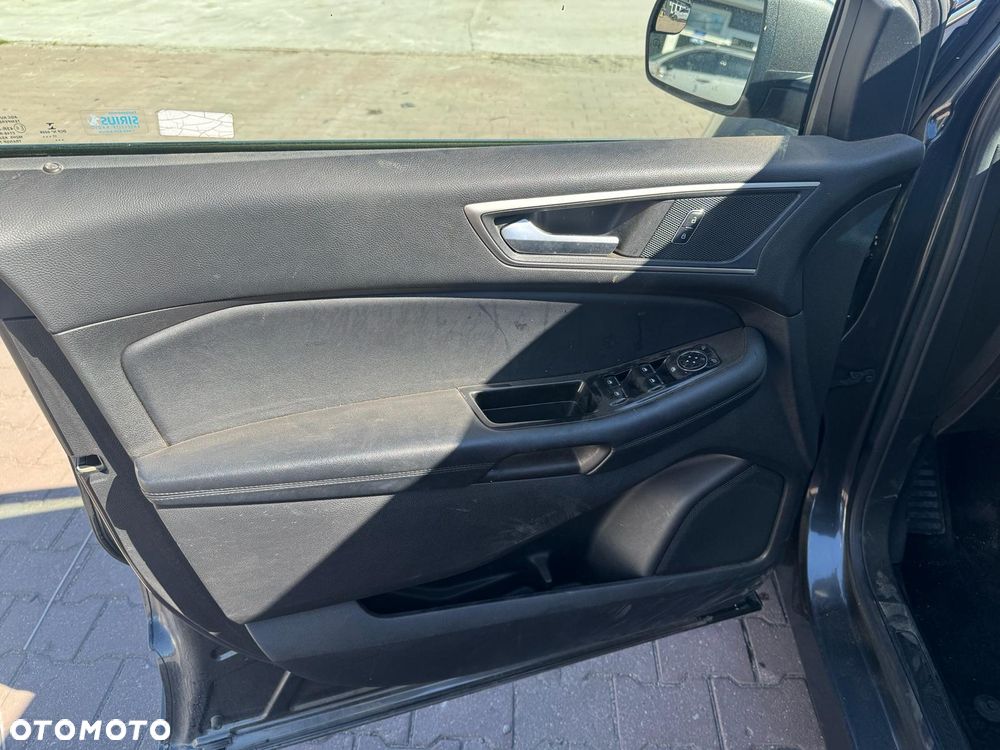 Ford Edge - 10