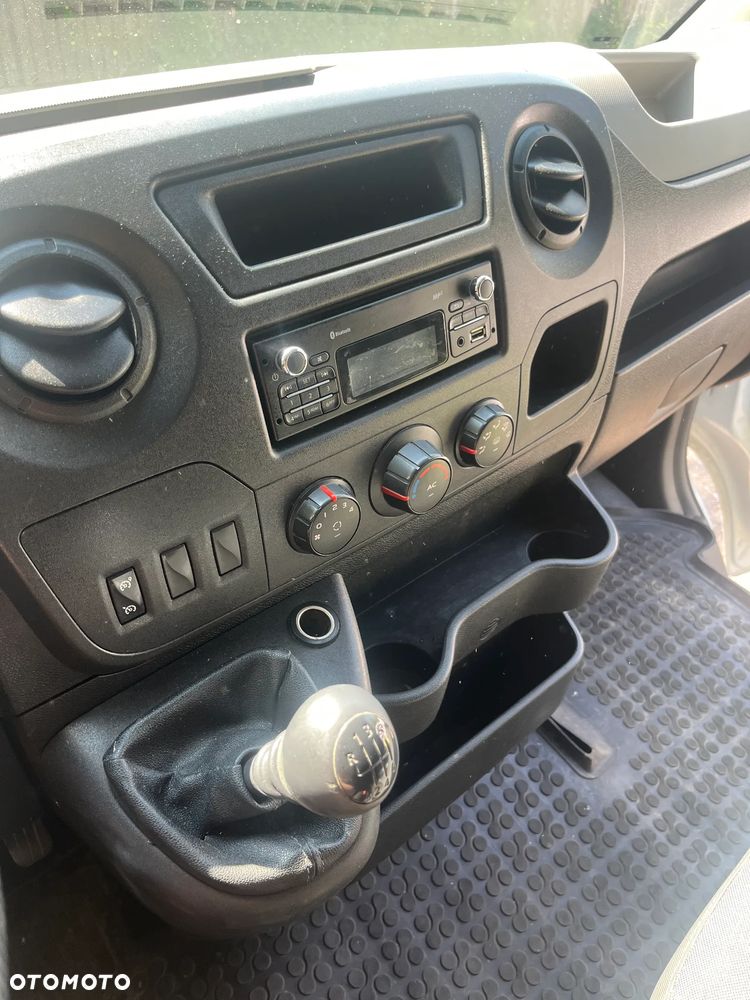 Renault Master - 3