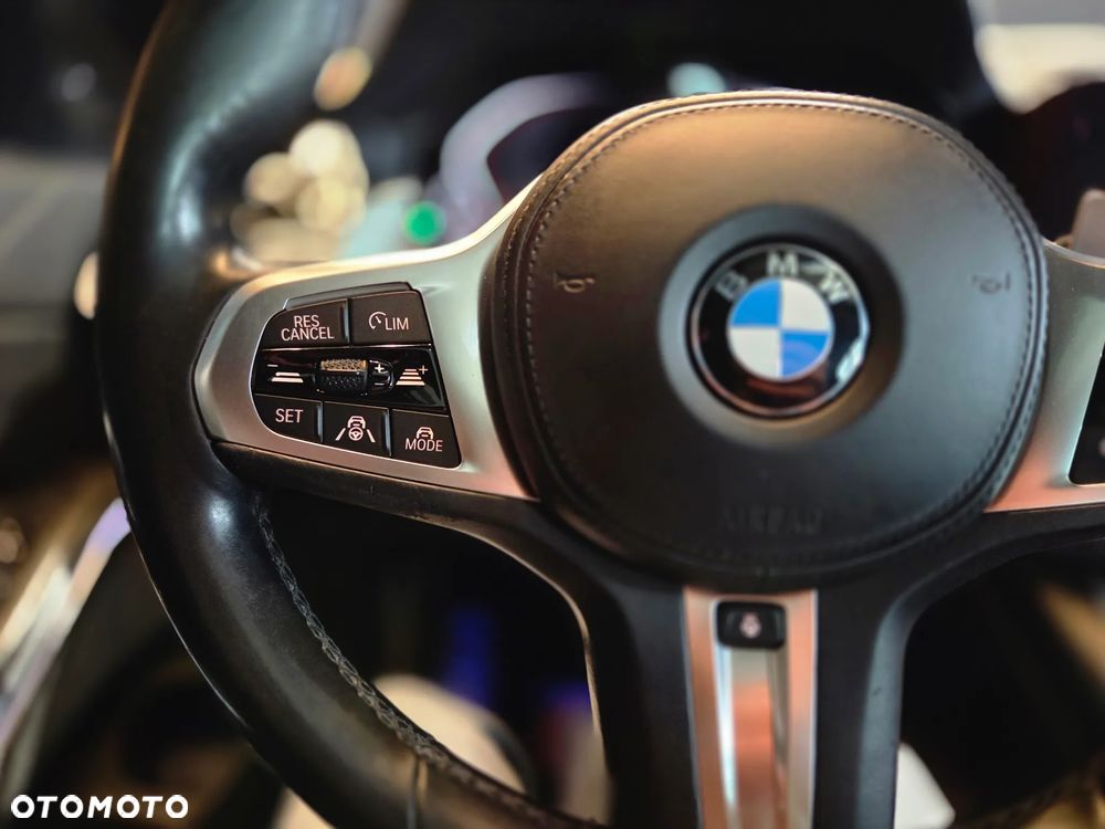 BMW Seria 3 - 16