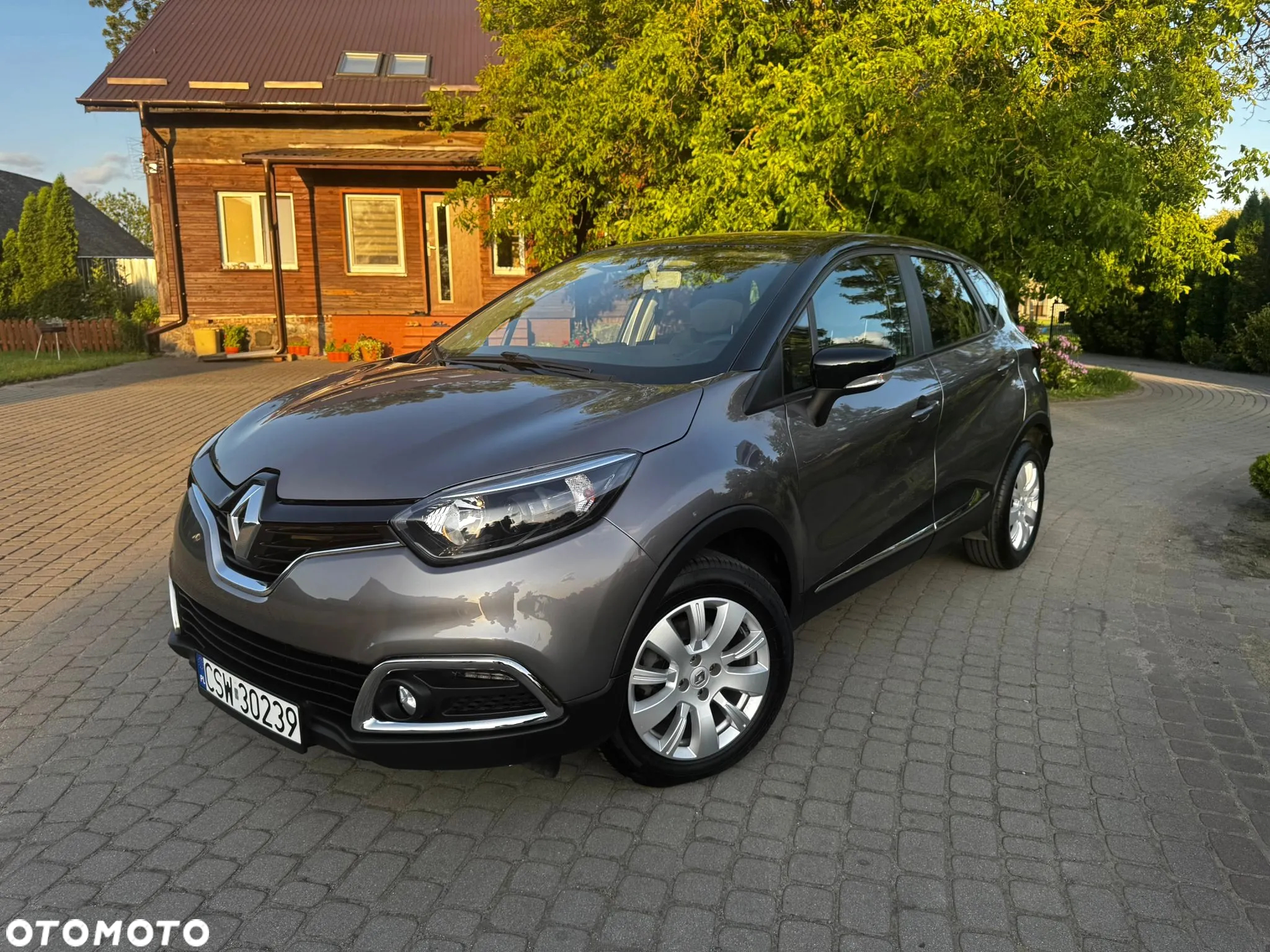 Renault Captur - 4