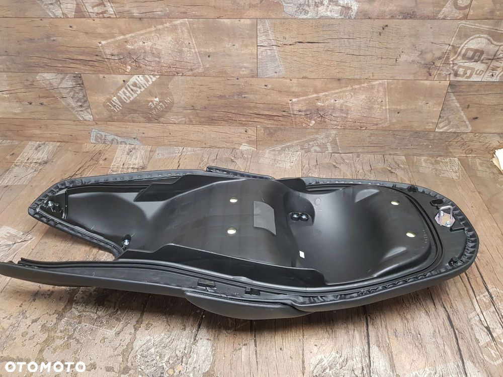 Siedzenie Honda NSS 300 Forza 77170-K04-9300 - 6