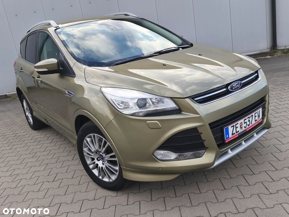 Ford Kuga 2.0 TDCi 4x4 Titanium - 2