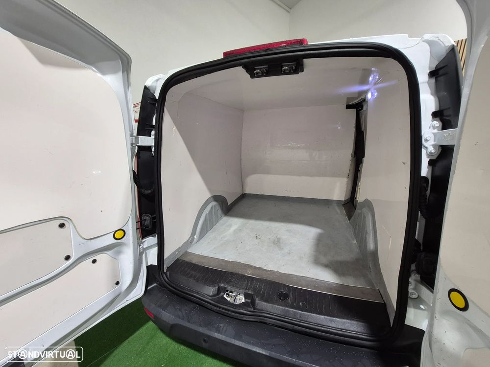 Ford Transit Connect - 100.000KM - FIBRADA | GARANTIA | 3 LUG. - 8