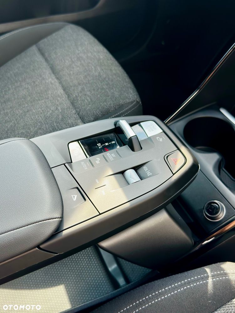 BMW X1 xDrive25e - 31