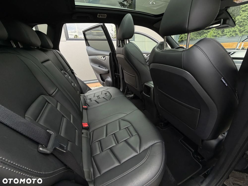 Nissan Qashqai 1.3 DIG-T Tekna+ - 17