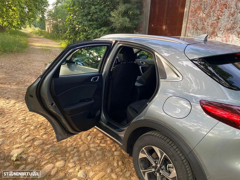 Kia XCeed 1.0 T-GDI Dynamic - 11