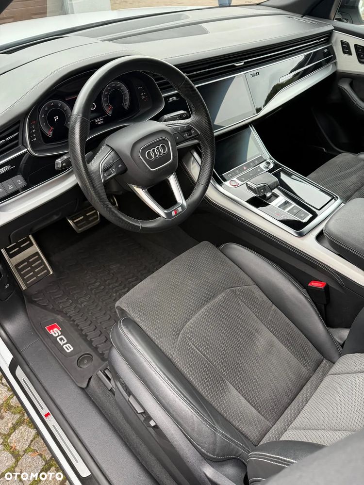 Audi SQ8 TFSI Quattro Tiptronic - 7