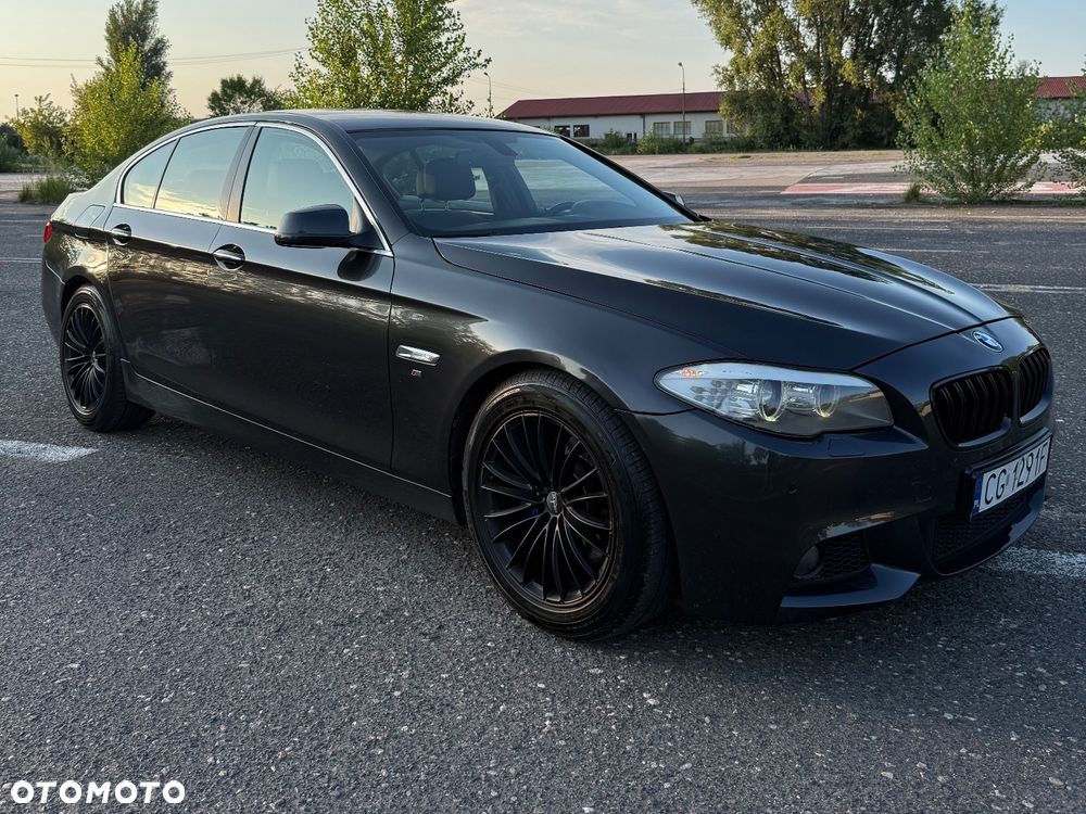 BMW Seria 5 525d - 1