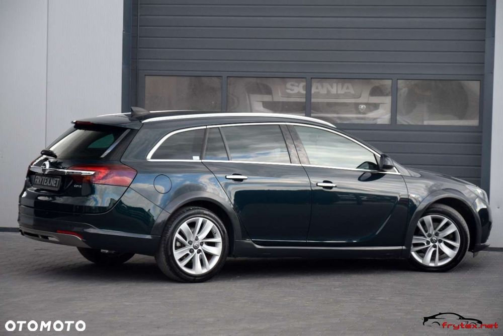 Opel Insignia - 12