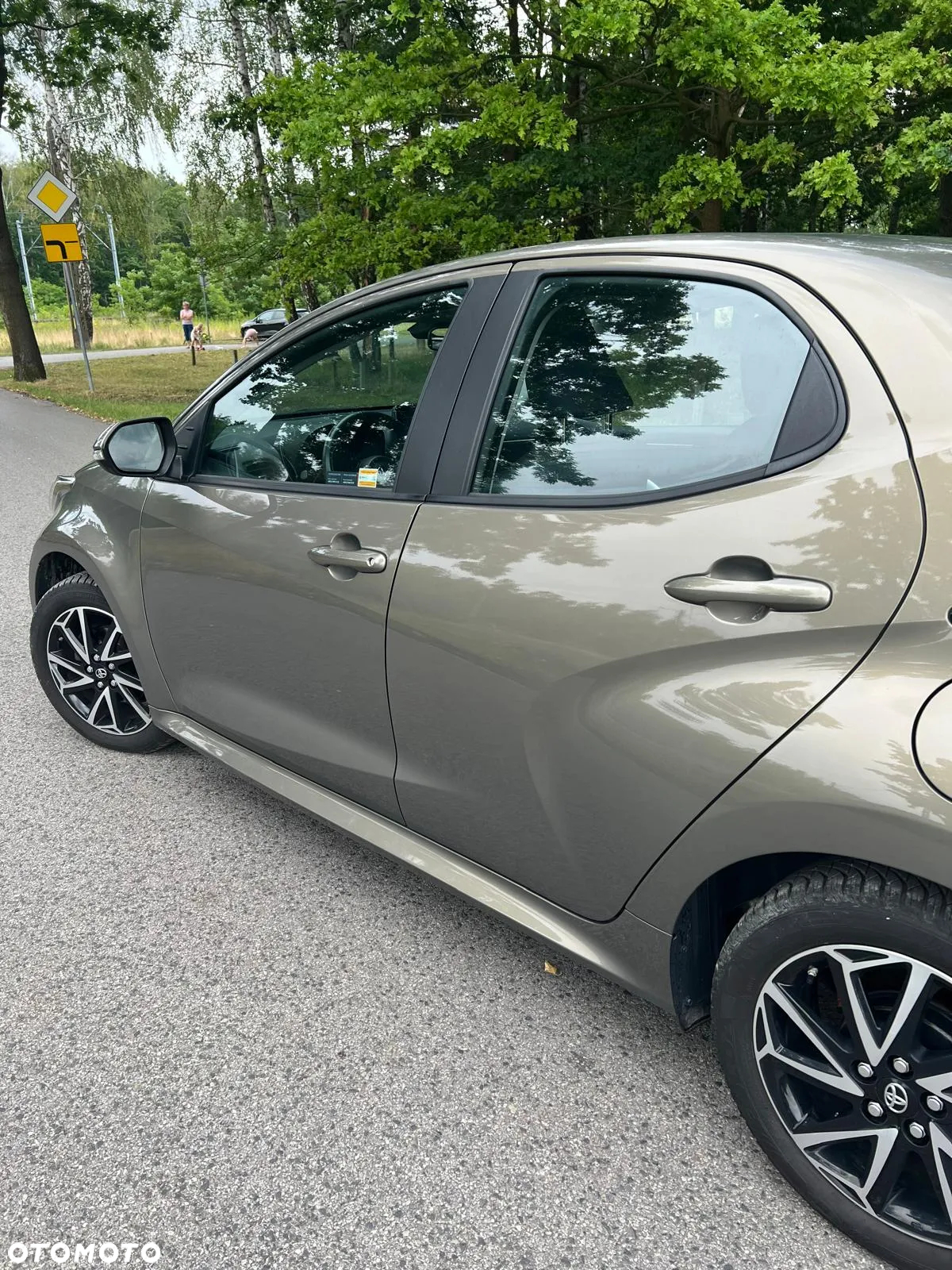 Toyota Yaris 1.5 Comfort - 4