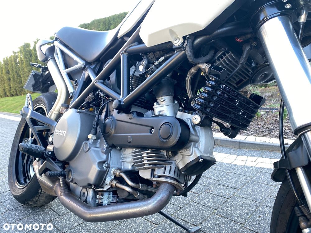 Ducati Hypermotard - 6