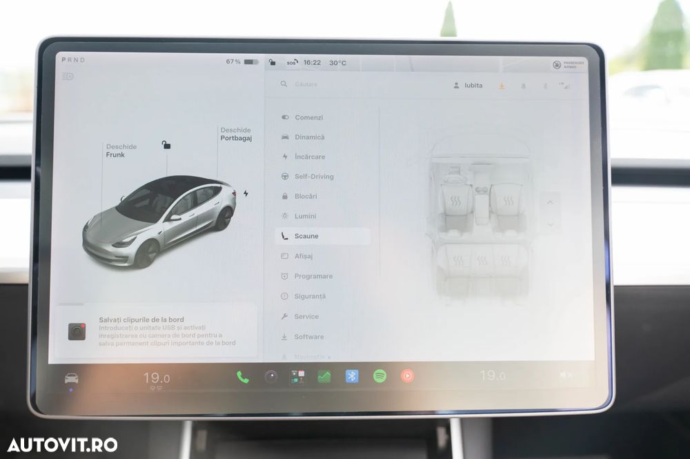 Tesla Model 3 Langstreckenbatterie Allradantrieb Dual Motor - 23
