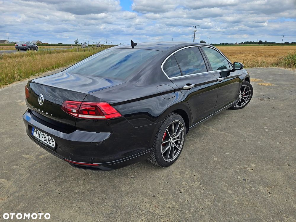 Volkswagen Passat 1.5 TSI OPF Elegance - 25