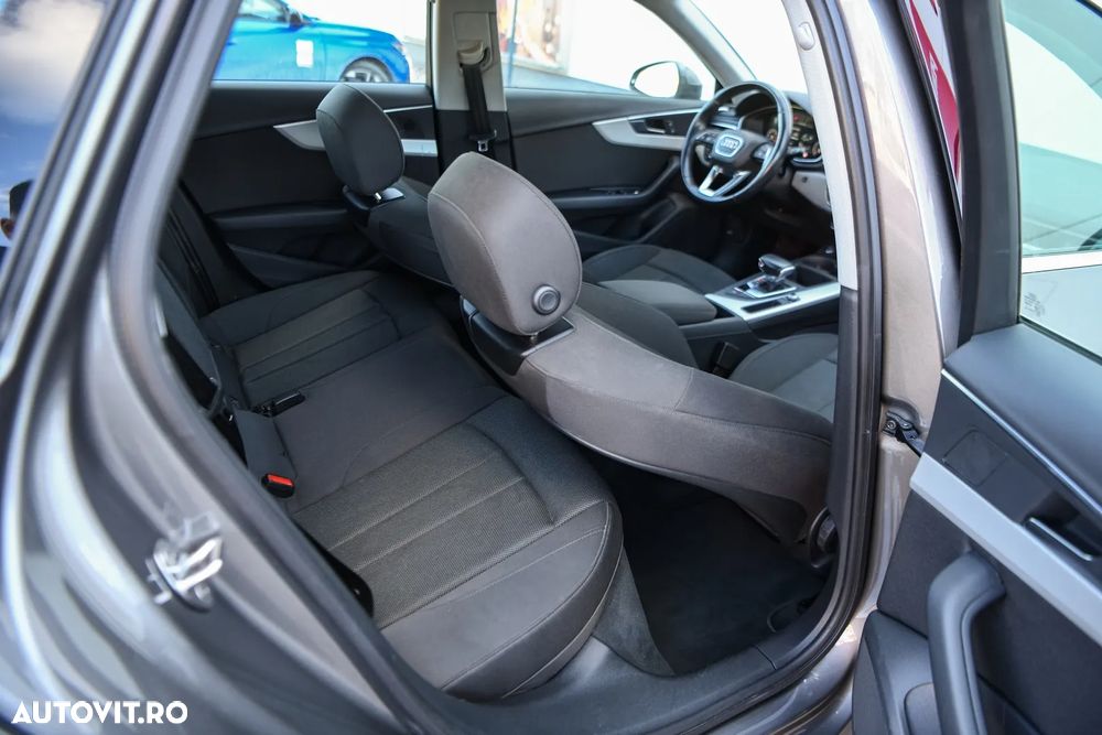 Audi A4 Avant 2.0 35 TDI S tronic MHEV Advanced - 12