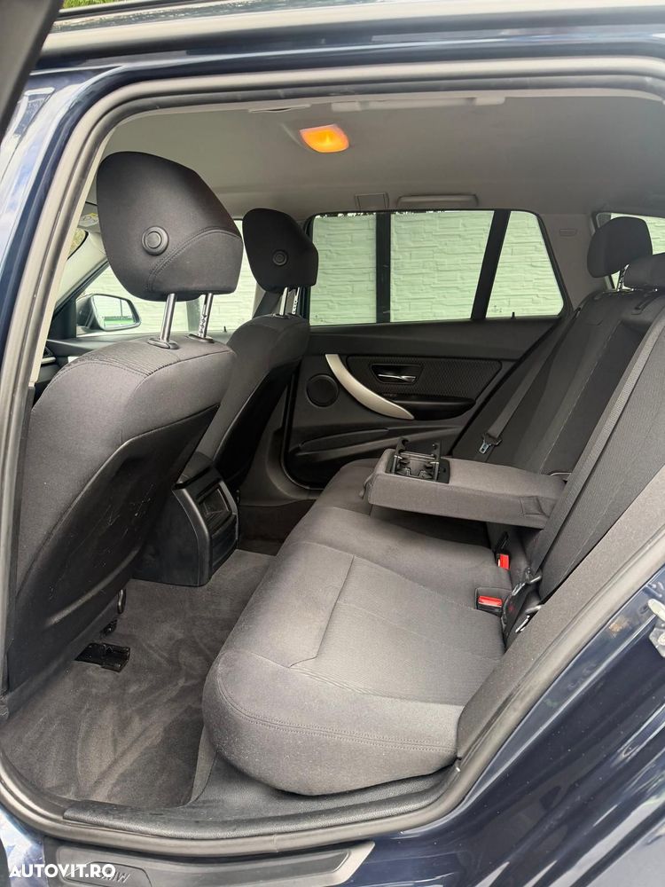 BMW Seria 3 318d - 9