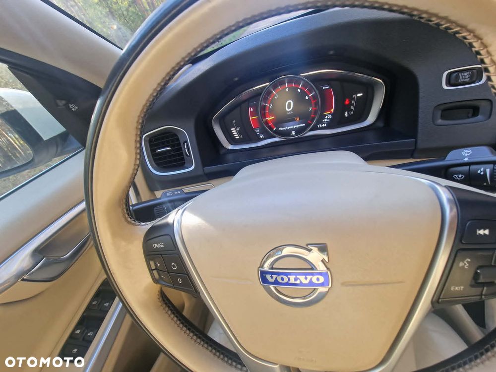 Volvo S60 - 13