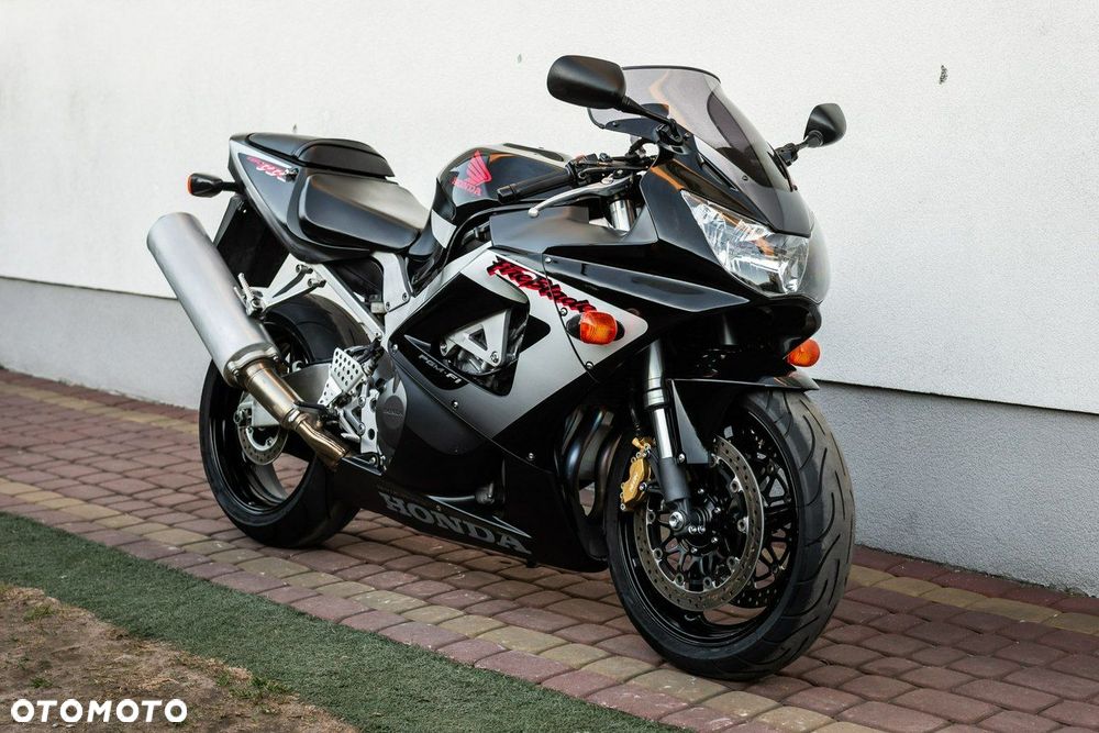 Honda CBR - 1
