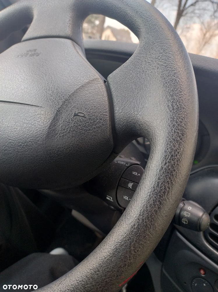 Renault Megane 1.4 RN 16V - 7