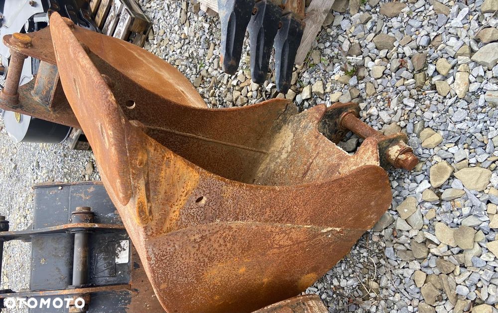 Używana łyżka do JCB 3cx4cx szer 40cm