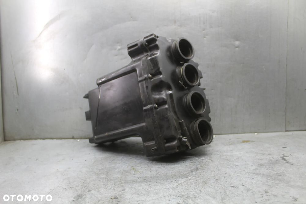 Yamaha FZR 1000 FAZER Airbox obudowa filtra powietrza króciec króćce - 3