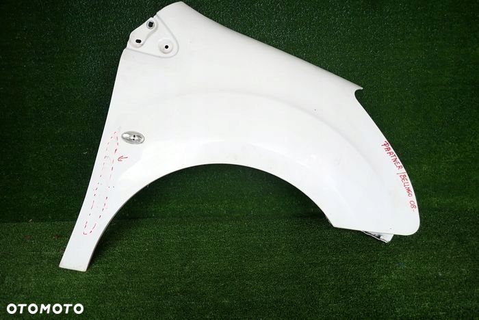 CITROEN BERLINGO PARTNER 08- błotnik prawy przedni przód