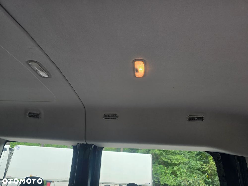 Ford Transit Kombi L2H2 Trend - 21