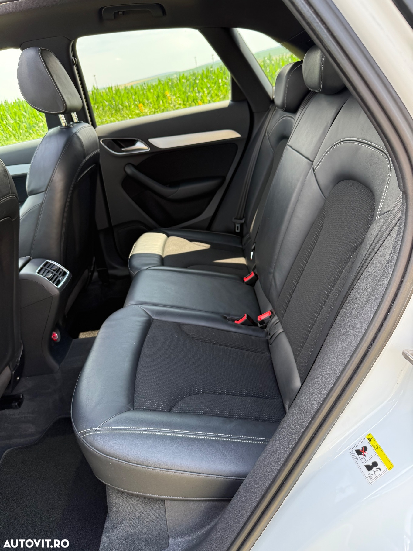 Audi Q3 2.0 TDI Sport - 23