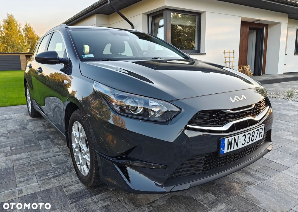 Kia Ceed 1.5 T-GDI M - 2
