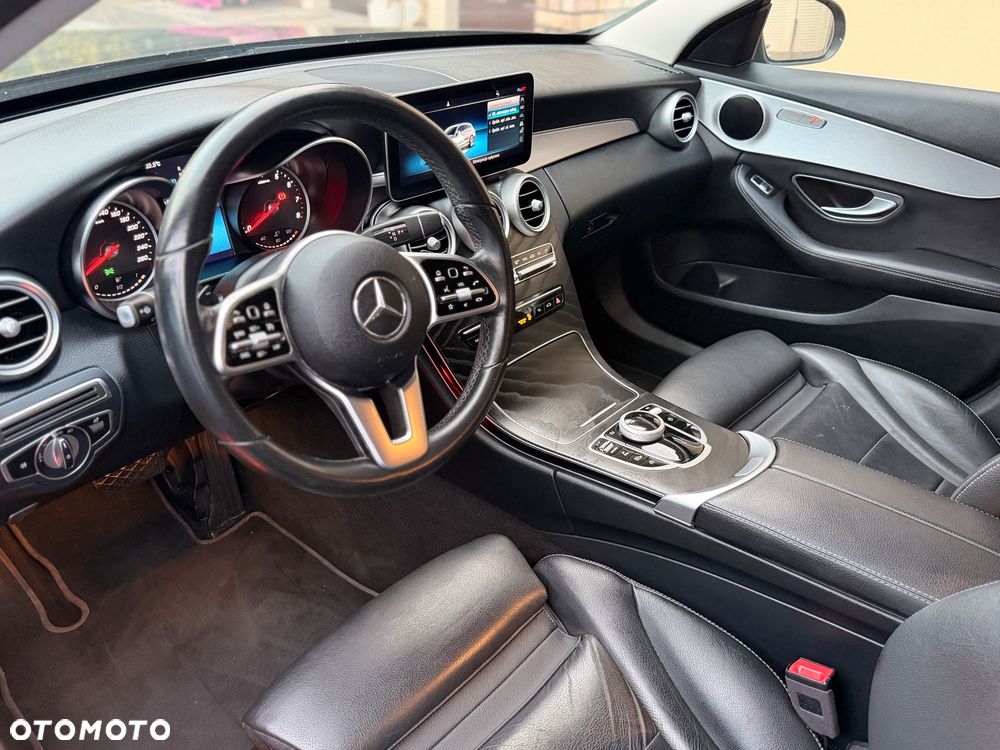 Mercedes-Benz Klasa C 180 9G-TRONIC Avantgarde - 21