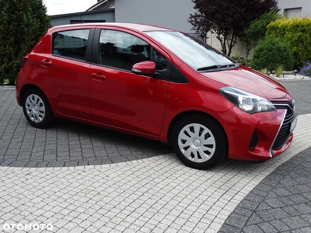 Toyota Yaris 1.0 Life EU6 - 11