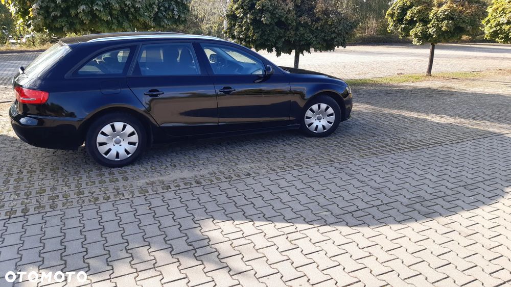 Audi A4 - 4