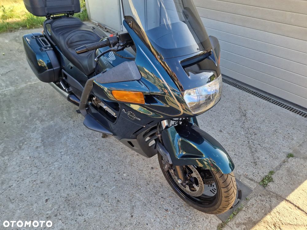 Honda ST - 3