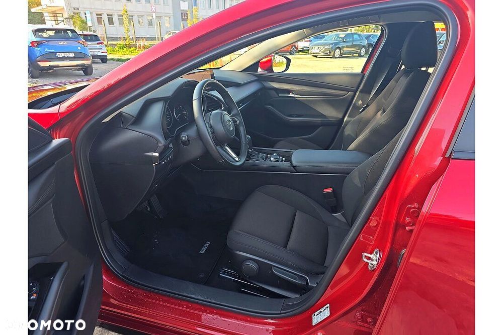 Mazda 3 2.0 mHEV Centre-Line - 4