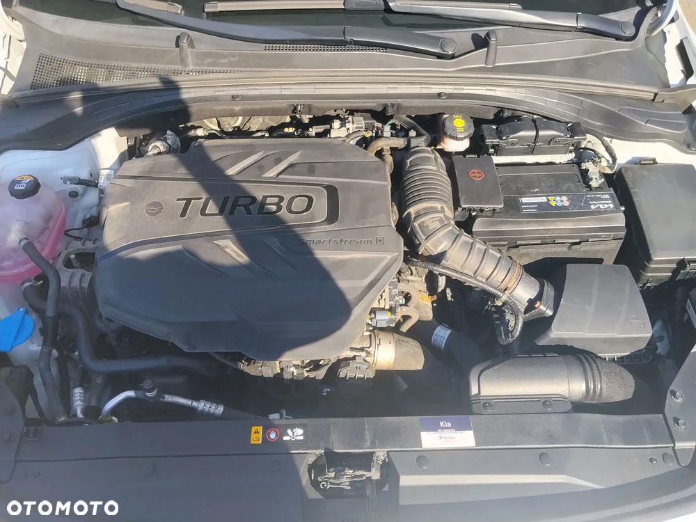 Kia Ceed - 13