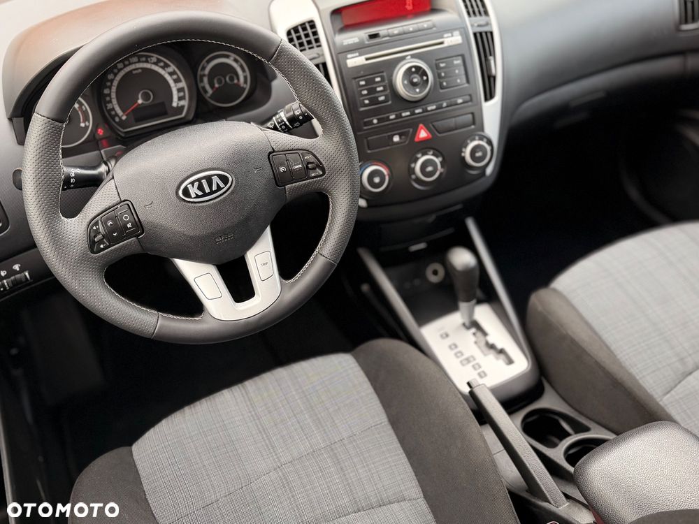 Kia Ceed 1.6 Crdi Comfort - 26