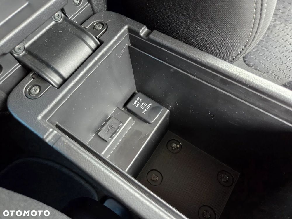 Mitsubishi Outlander 2.0 City Style 2WD - 28