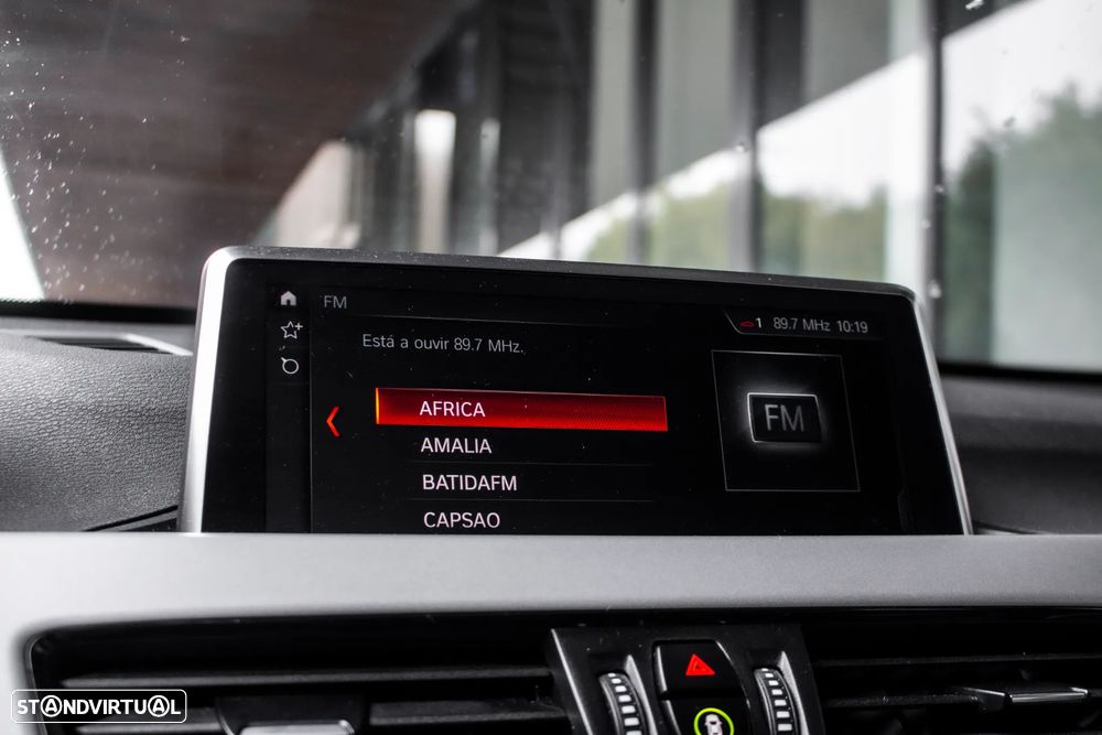 BMW X1 16 d sDrive Auto - 46