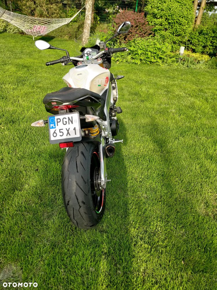 Aprilia Tuono - 4