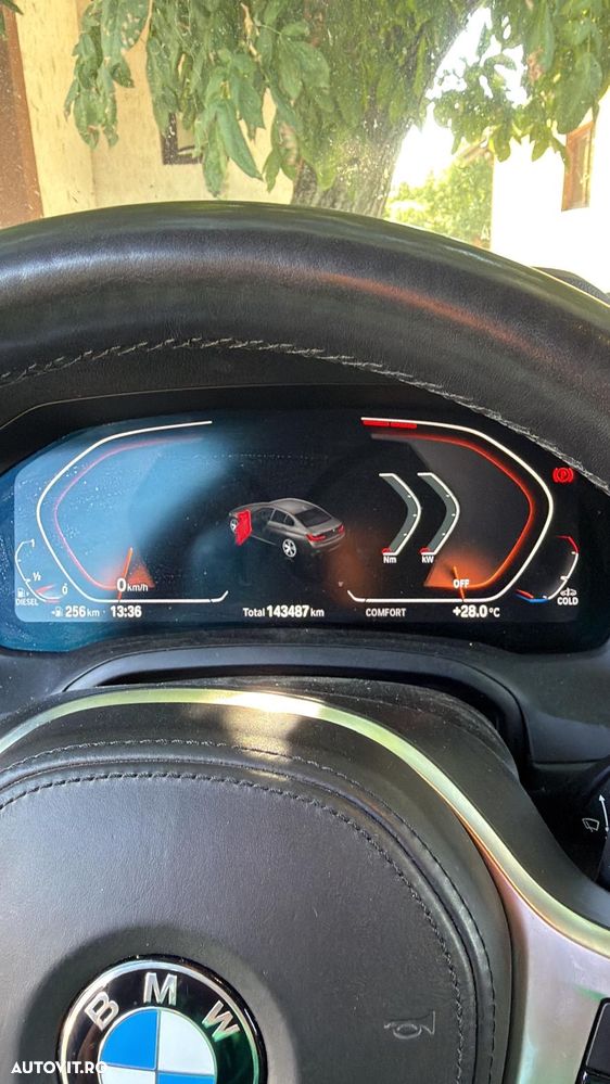 BMW Seria 3 320d xDrive AT - 4