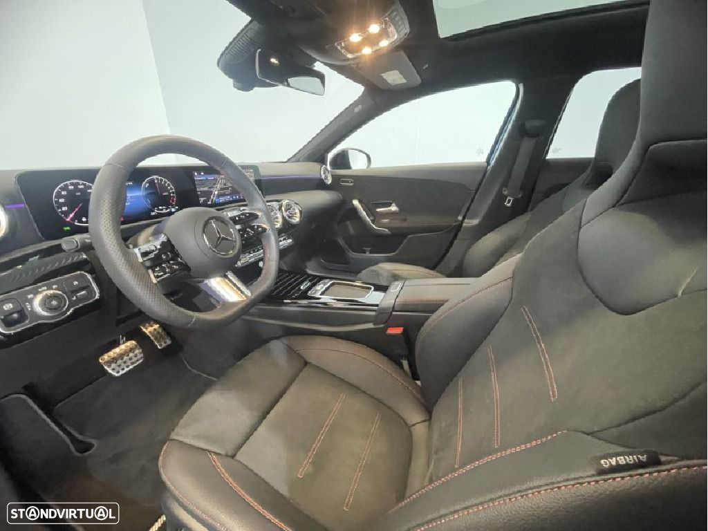 Mercedes-Benz A 250 e - 13