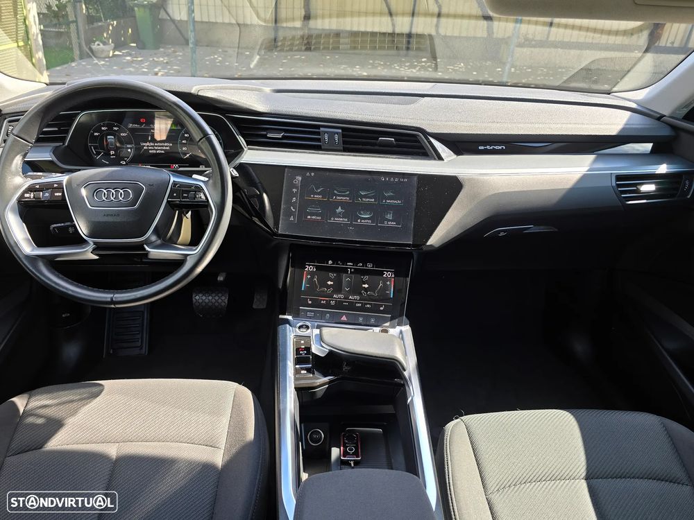 Audi e-tron 50 quattro S line - 10