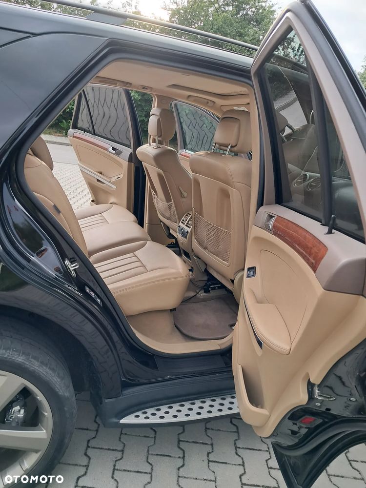 Mercedes-Benz ML 320 CDI 4Matic 7G-TRONIC - 11