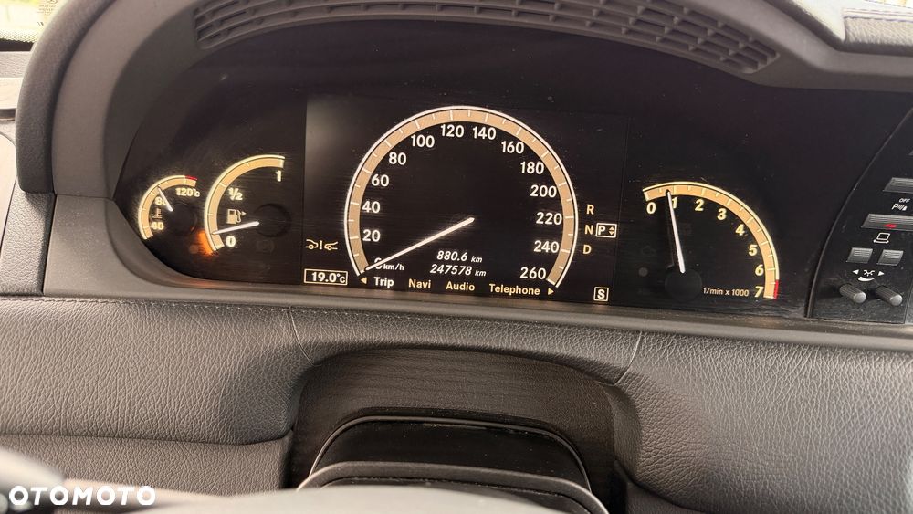 Mercedes-Benz CL 500 7G-TRONIC - 19