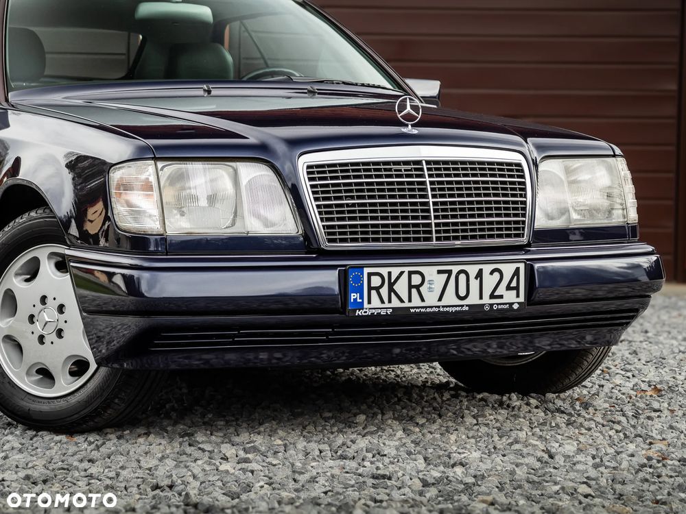 Mercedes-Benz Klasa E - 18