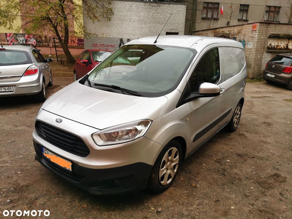Ford Transit courier - 1